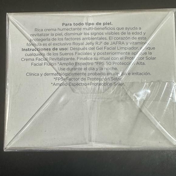 JAFRA Royal Revitalize Longevity Crème sealed - Picture 4 of 4